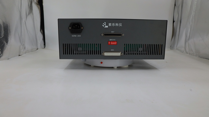 6L7A3400