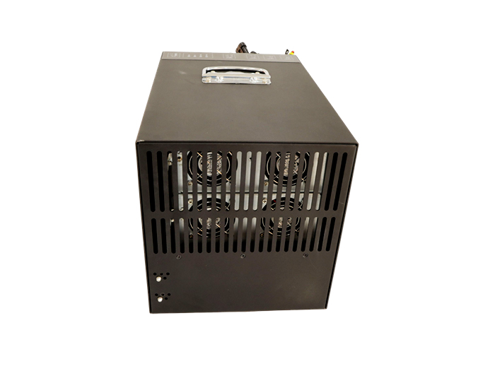 3000W 直流不间断电源（内置电池）DUP-202Q-IA03