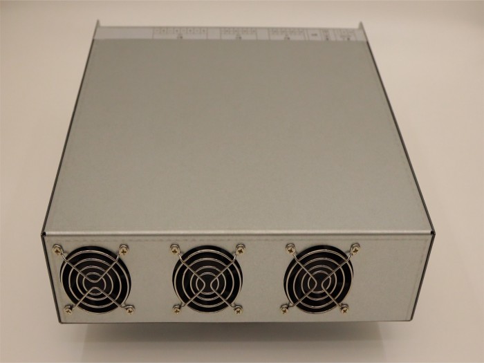 程控多路直流恒流源