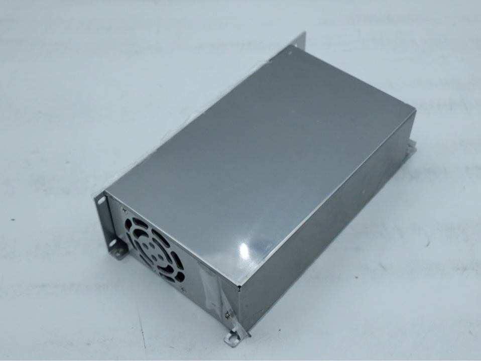 高效双输入（太阳能+交流电）12V直流电源