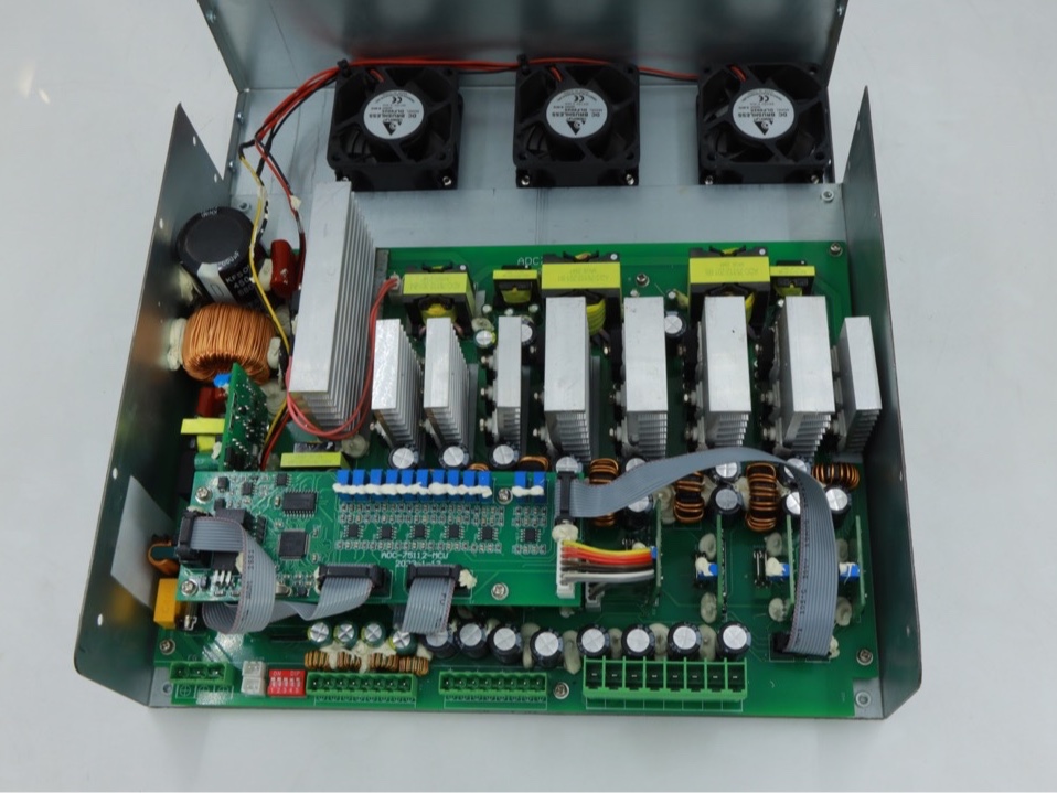 12路程控多路恒流源ADC-75112-208