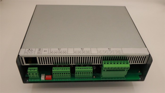 程控多路恒流源