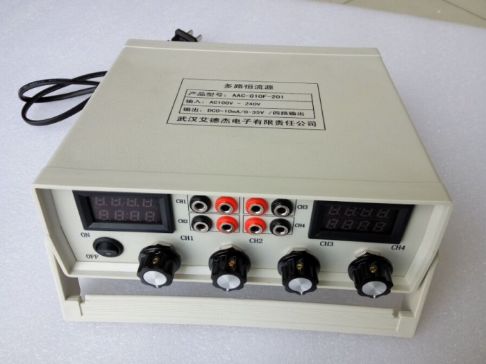 四路直流恒流源